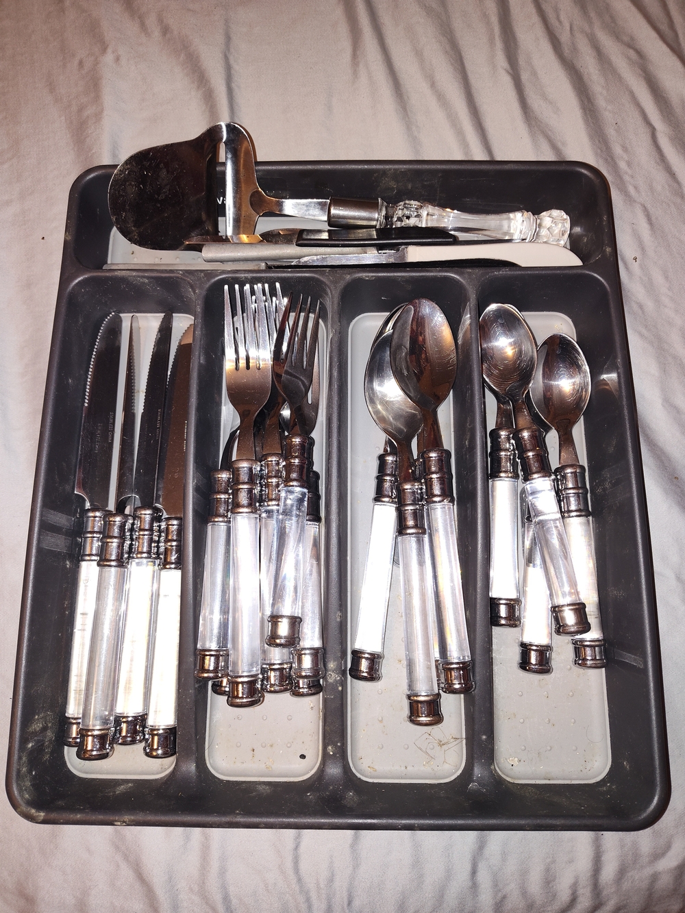 Clear Acrylic Handle Flatware Set with Silver-Tone Accents - White/Clear